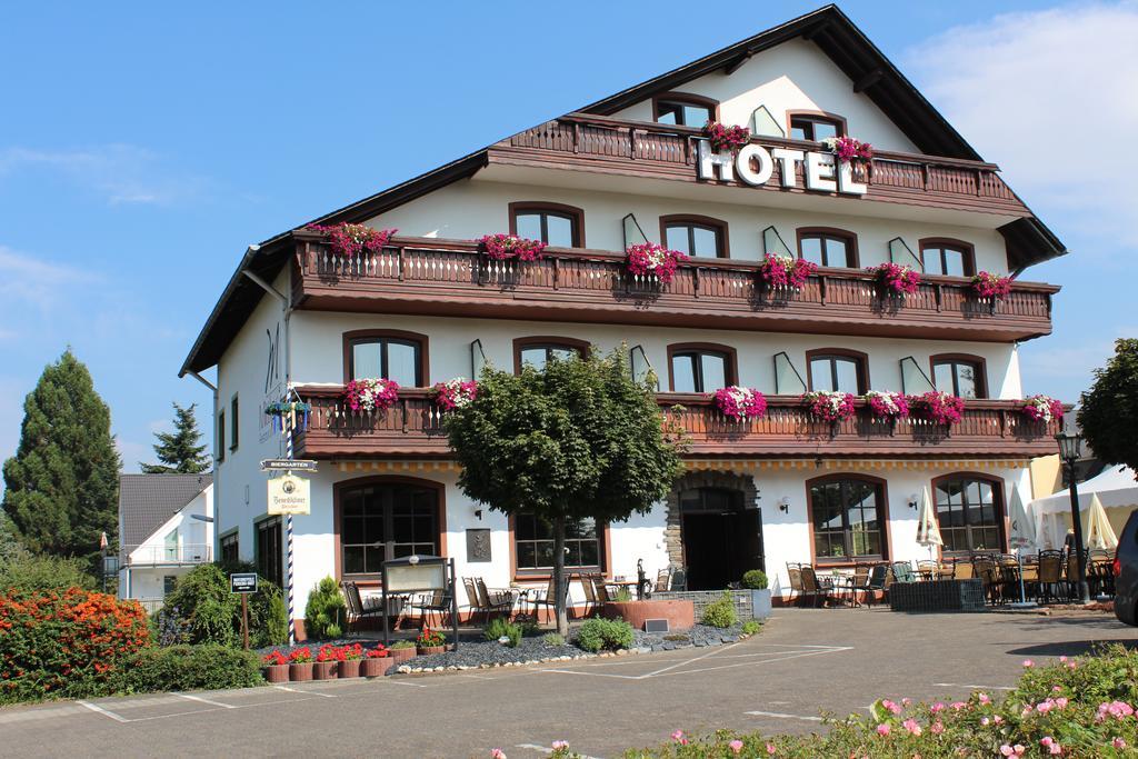 Hotel Zur Moselbruecke Schweich Buitenkant foto